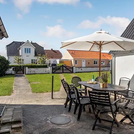 Сasa de vacaciones 5 Bedroom Pet Friendly Home In Strandby *
