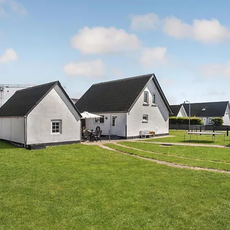 Сasa de vacaciones 5 Bedroom Pet Friendly Home In Strandby Strandby